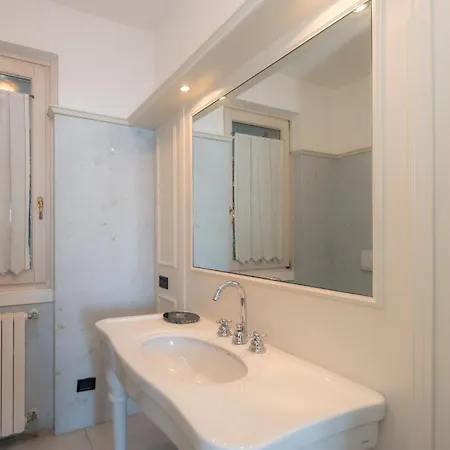 Appartement Punta Borromea By Interhome