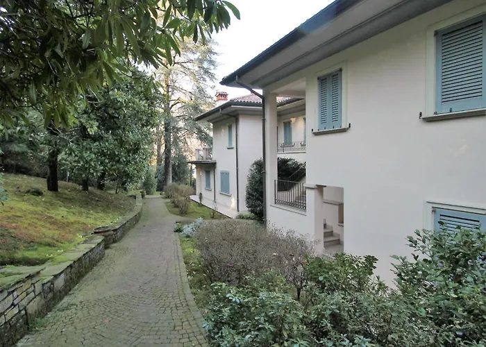 Punta Borromea By Interhome סטרסה