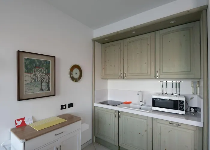 Punta Borromea By Interhome דירה סטרסה